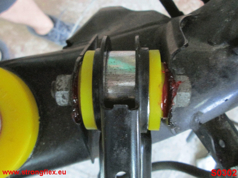 031590A Rear upper control arm to chassis bush SPORT Sport (Yellow) BMW Seria 1 I (04-13) E81 / E82 / E87 / E88