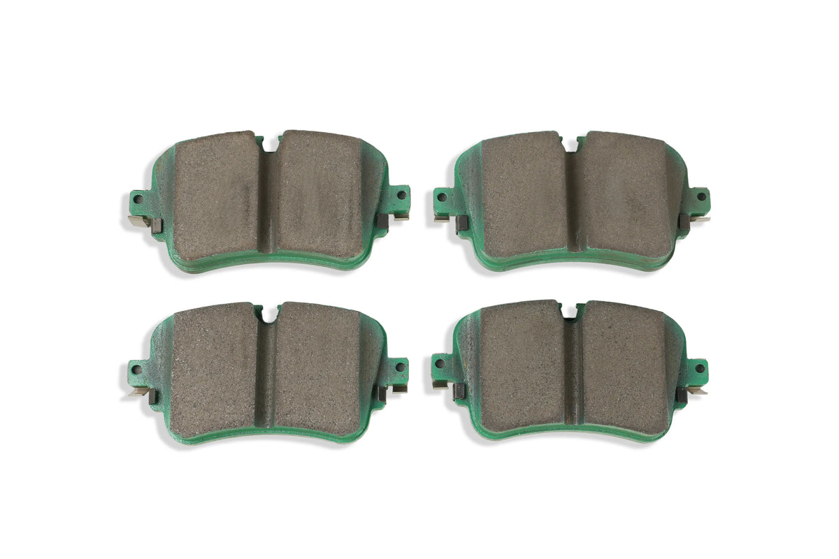 DBA DBA3007S-15031SP - Brake Kit - Street Series T2 Slotted & Street Performance Brake Pads (2x DBA3007S + DB15031SP)
