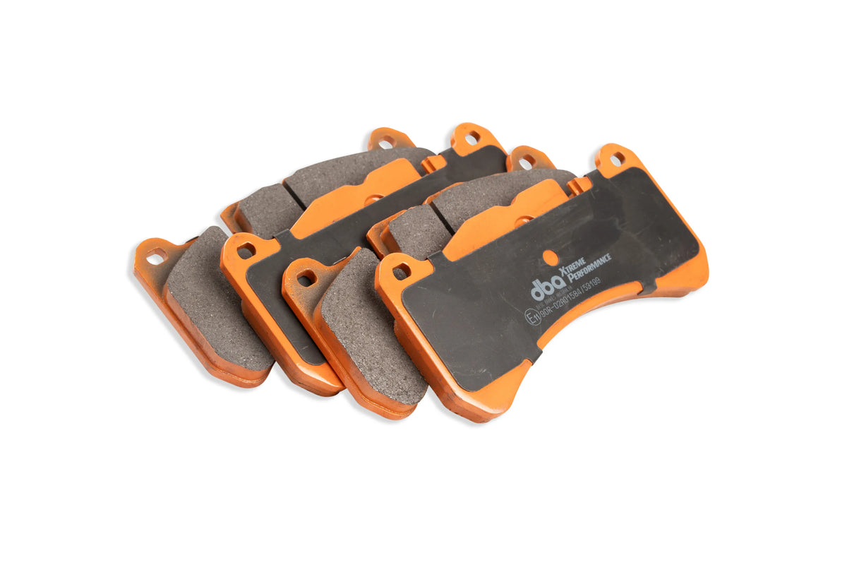 DBA DBA42758S-1845XP - Brake Kit - 4000 Series T3 Slotted & Xtreme Performance Brake Pads (2x DBA42758S + DB1845XP)