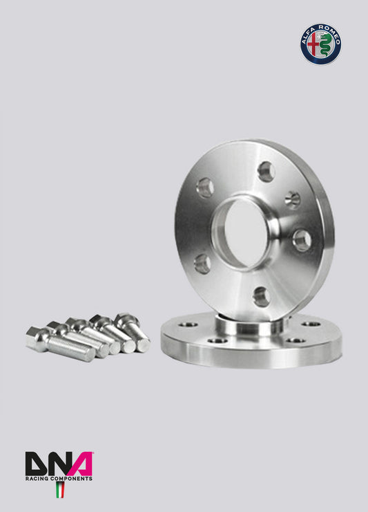 PC0311 Coppia distanziali con viti DNA Racing Alfa Mito +16mm