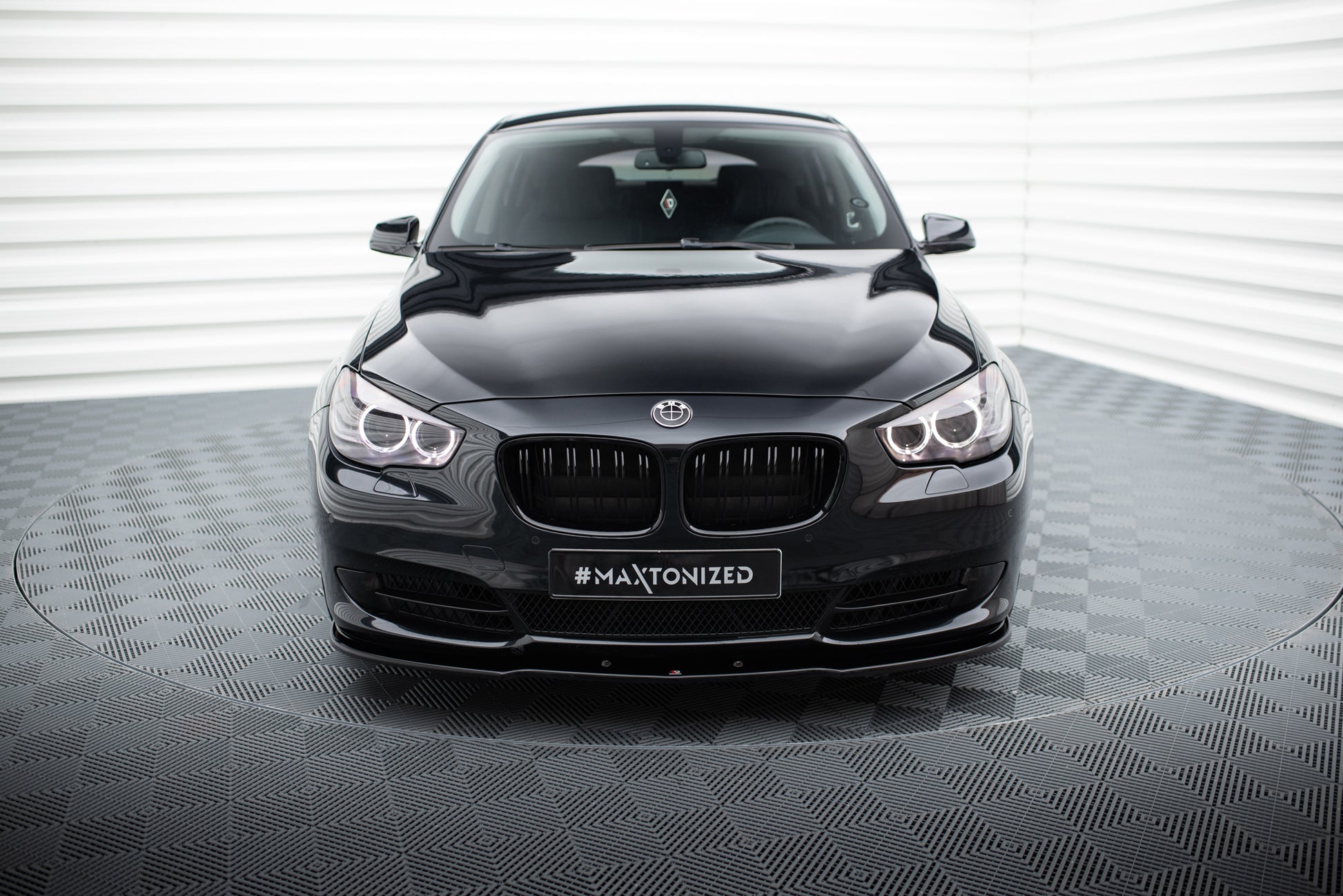 Maxton Design Splitter Anteriore - BMW Serie 5 GT - img 3