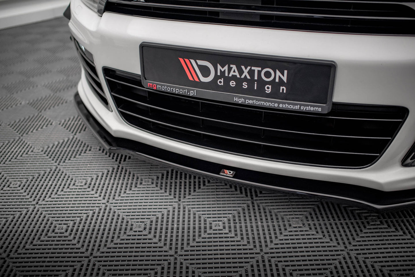 Maxton Design Splitter Anteriore - Volkswagen Scirocco R Mk3 - img 3