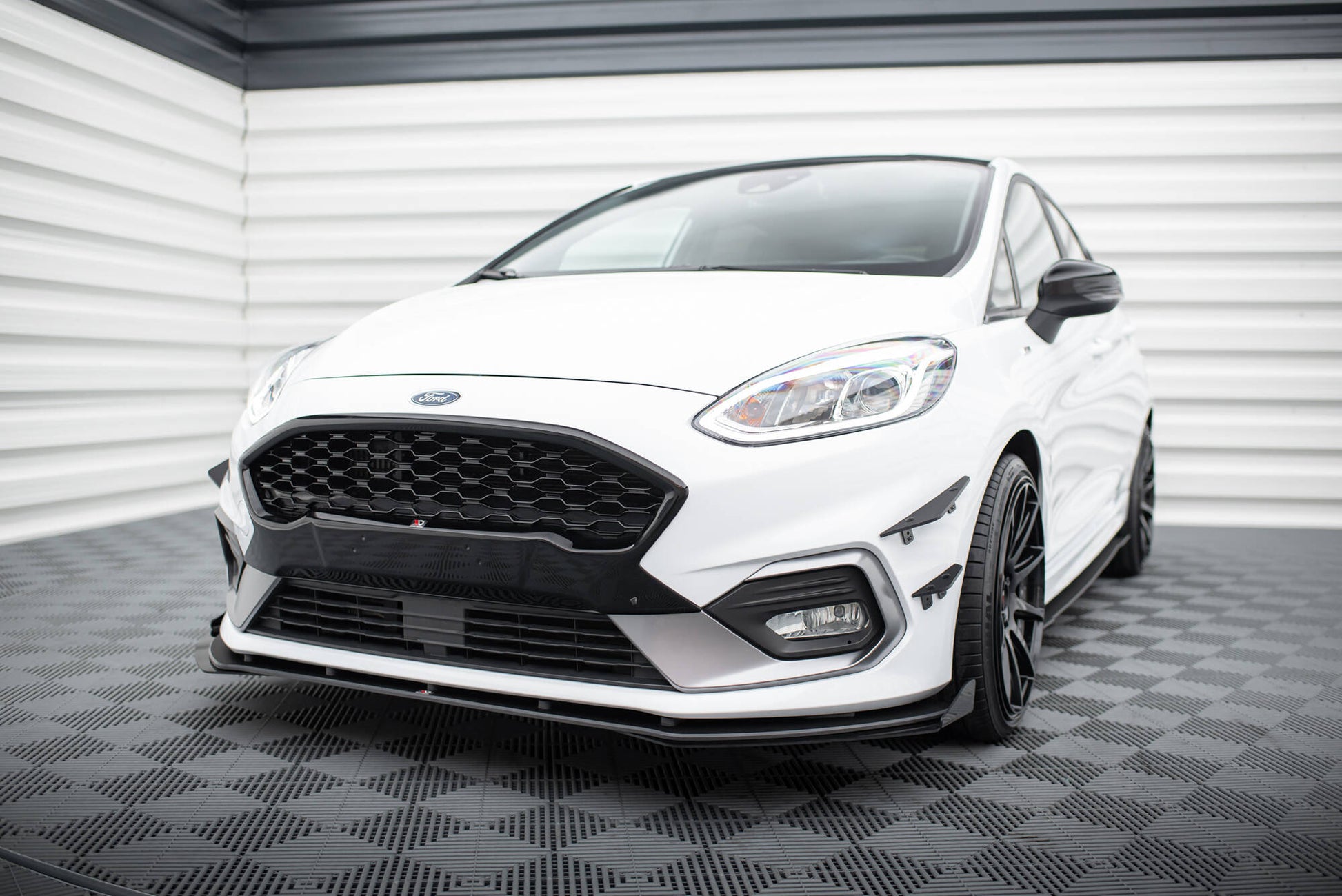 Maxton Design Flap - Ford Fiesta ST Mk8 - img 2