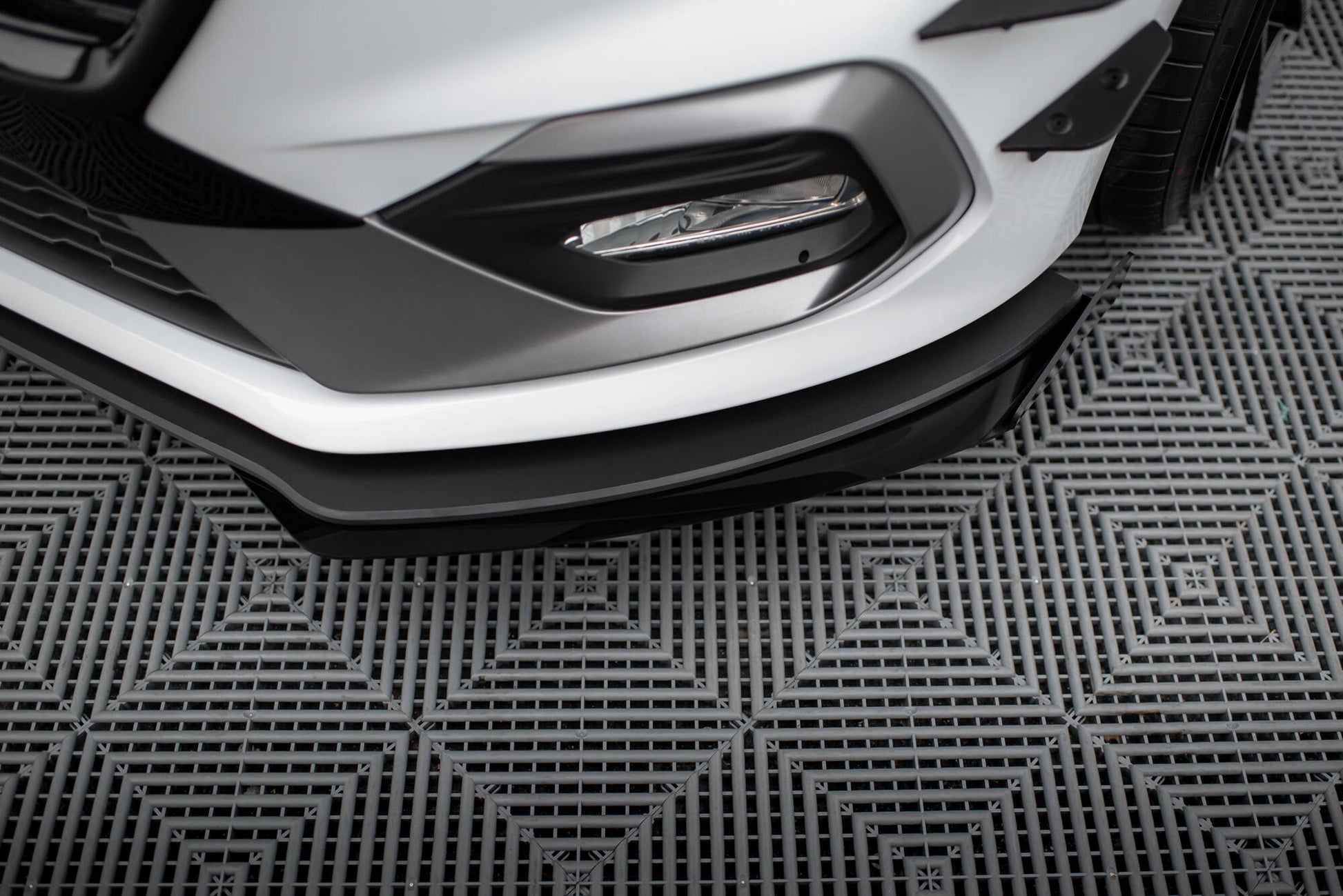 Maxton Design Flap - Ford Fiesta ST Mk8