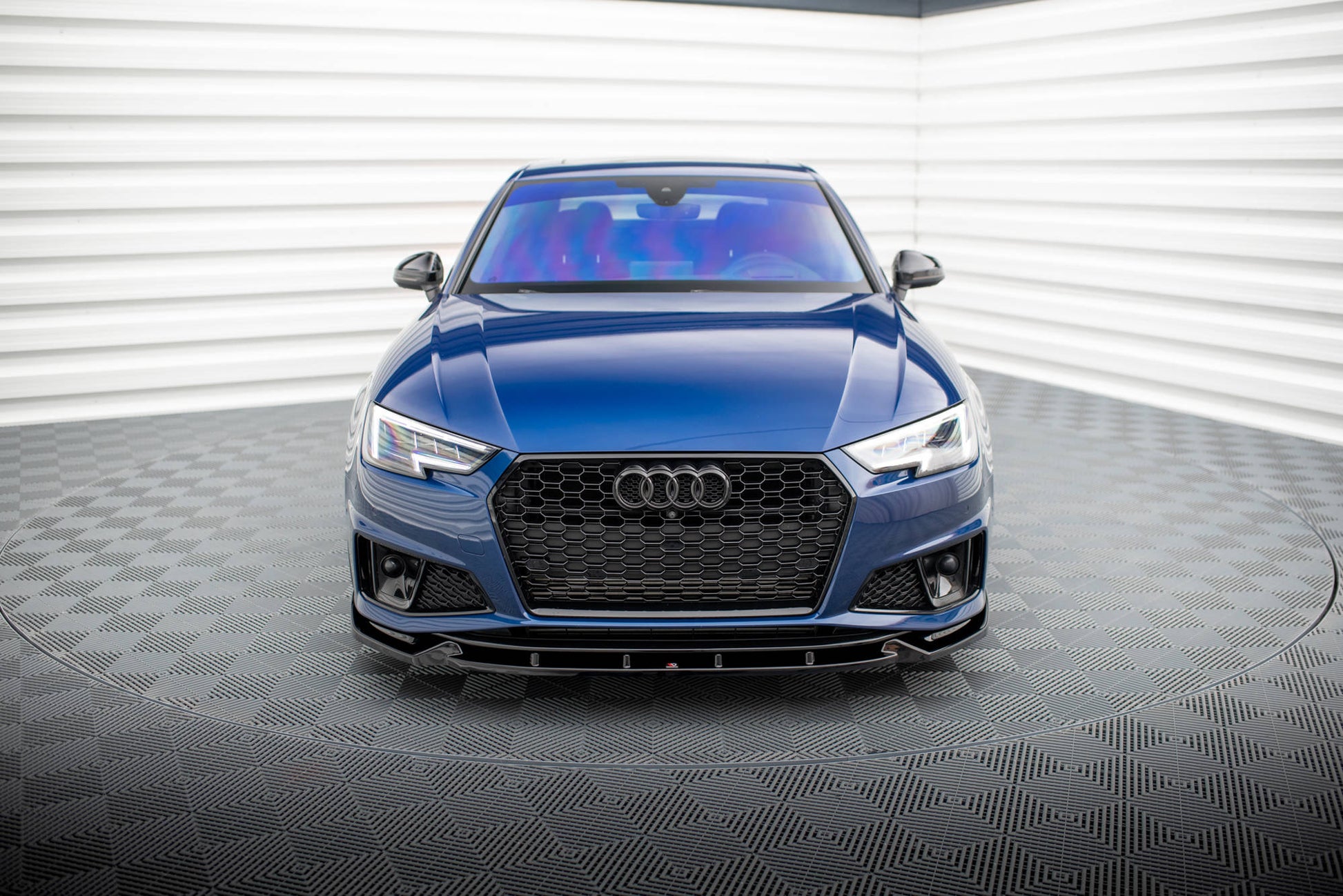 Maxton Design Splitter Anteriore V.1 - Audi A4 B9 - img 2