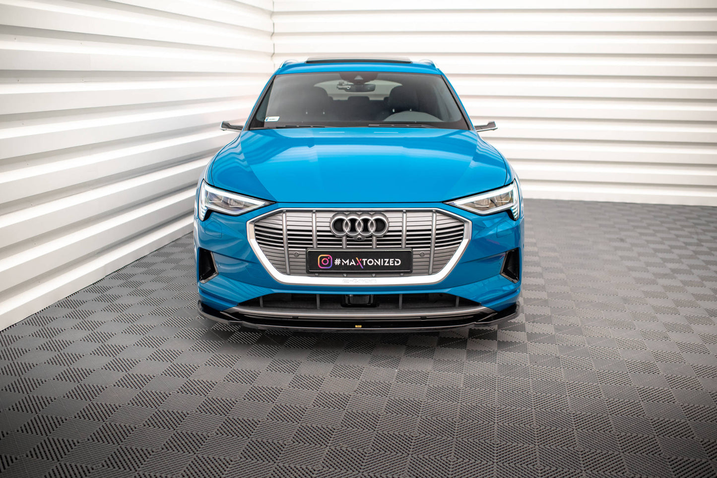 Maxton Design Splitter Anteriore V.1 - Audi e-tron - img 2
