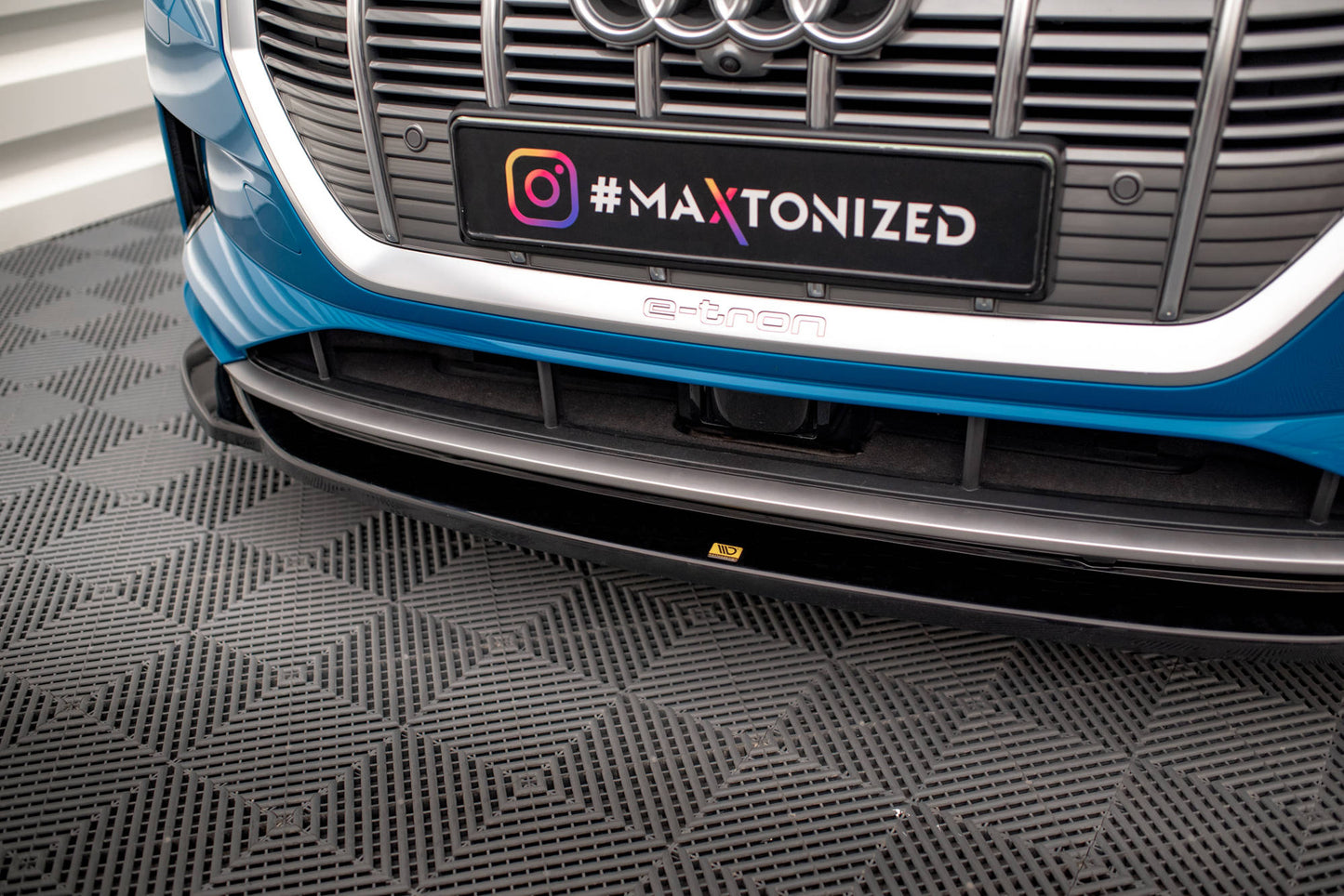 Maxton Design Splitter Anteriore V.1 - Audi e-tron - img 3
