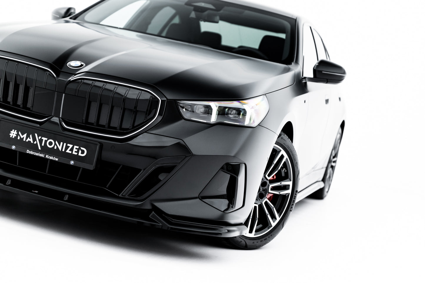 Maxton Design Splitter Anteriore V.1 - BMW Serie 5 M-Pack - img 3