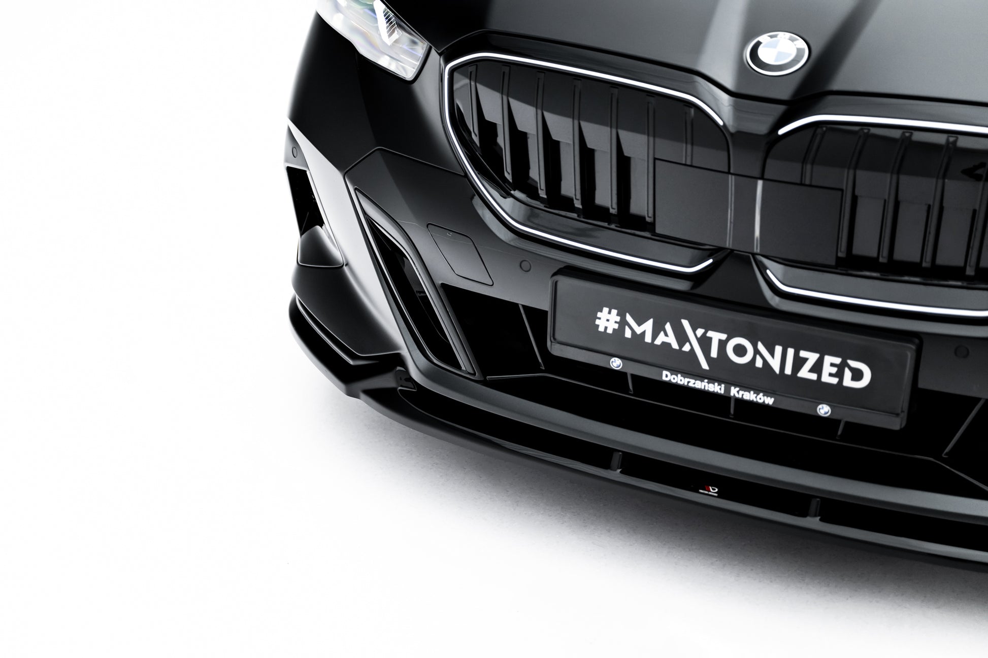 Maxton Design Splitter Anteriore V.1 - BMW Serie 5 M-Pack - img 5