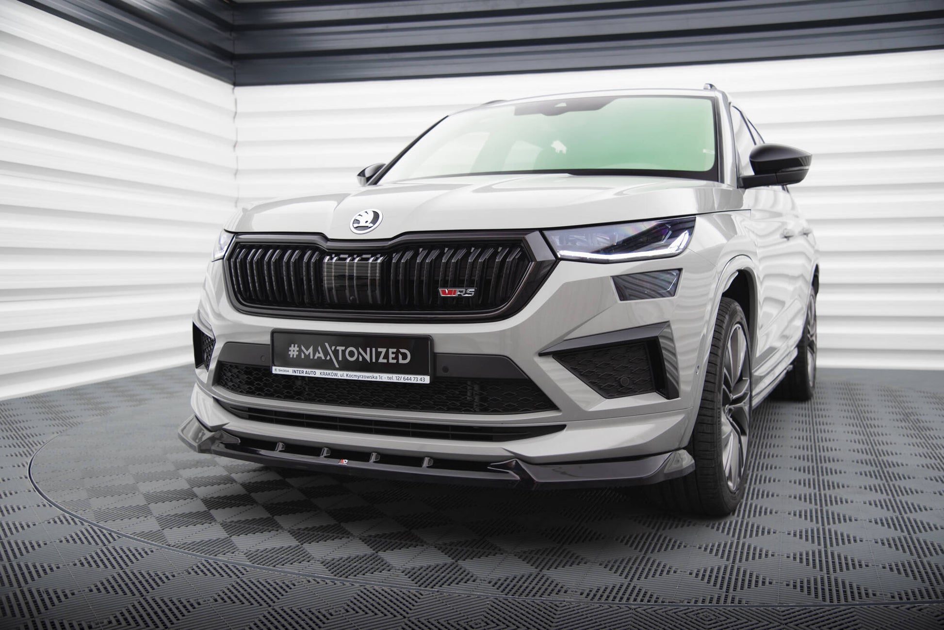 Maxton Design Splitter Anteriore V.1 - Skoda Kodiaq RS