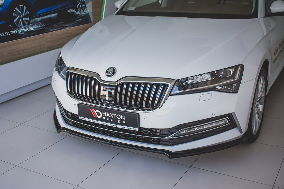Maxton Design Splitter Anteriore V.1 - Skoda Superb Mk3 FL