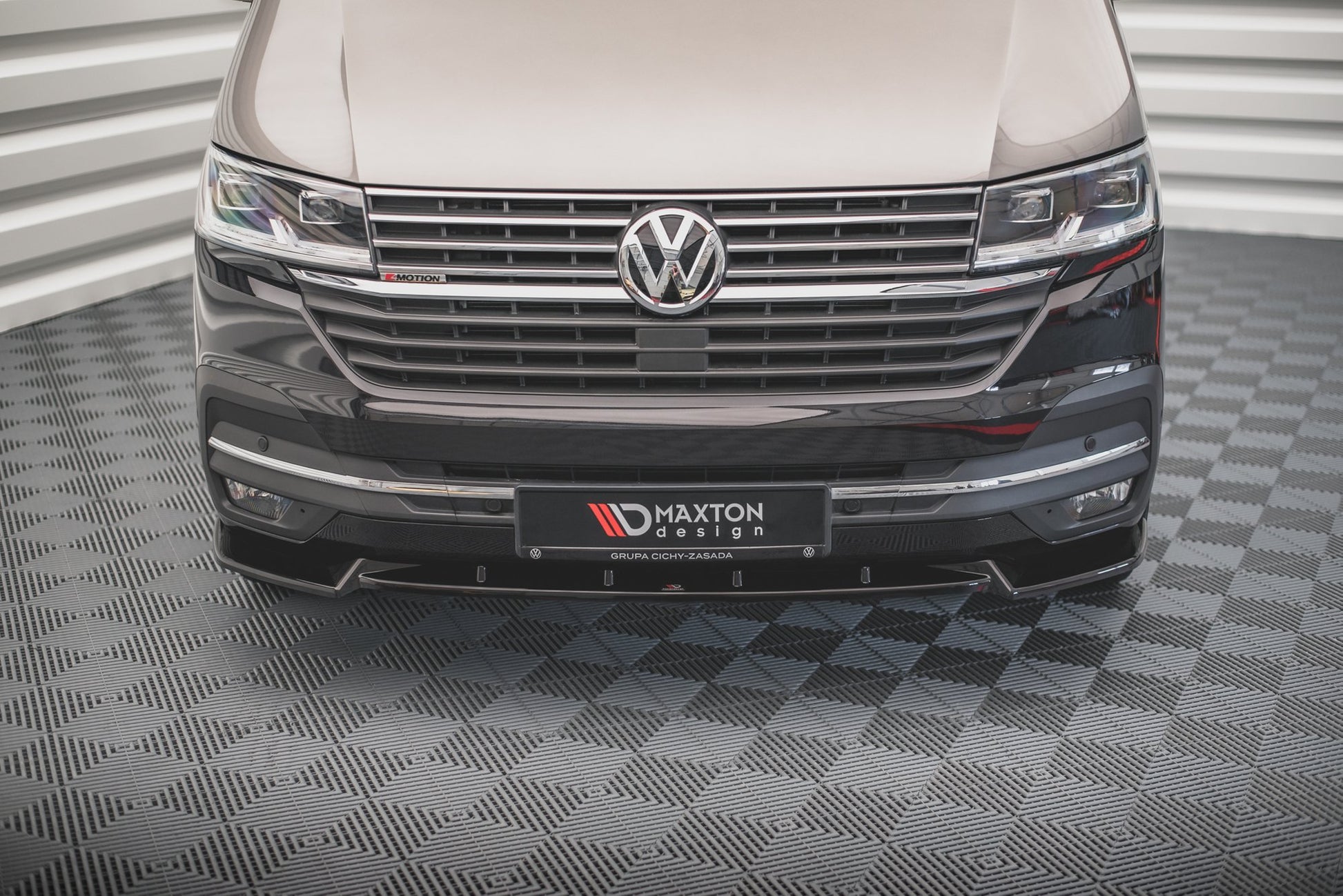 Maxton Design Splitter Anteriore V.1 - Volkswagen T6 - img 2