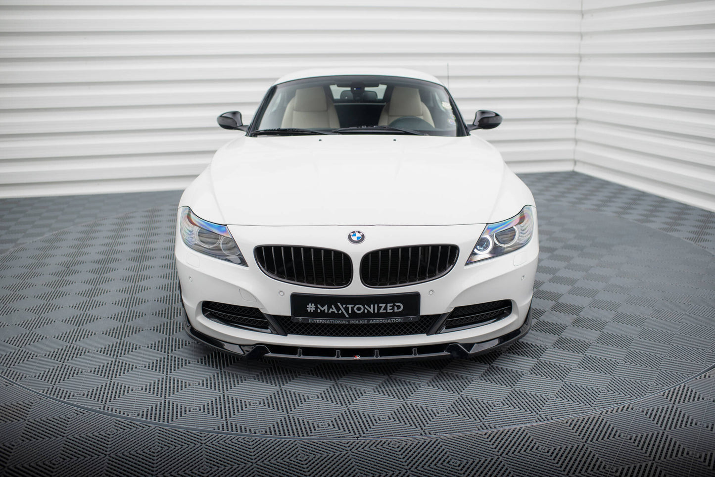 Maxton Design Splitter Anteriore V.2 - BMW Serie 4 E89 - img 2