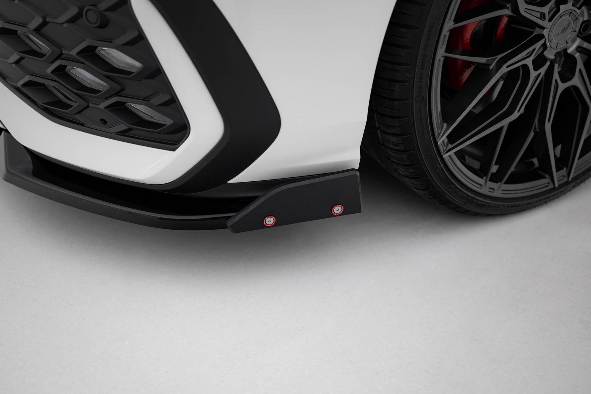 Maxton Design Splitter Anteriore V.2 - Volkswagen Golf GTI Mk8 Facelift - img 3