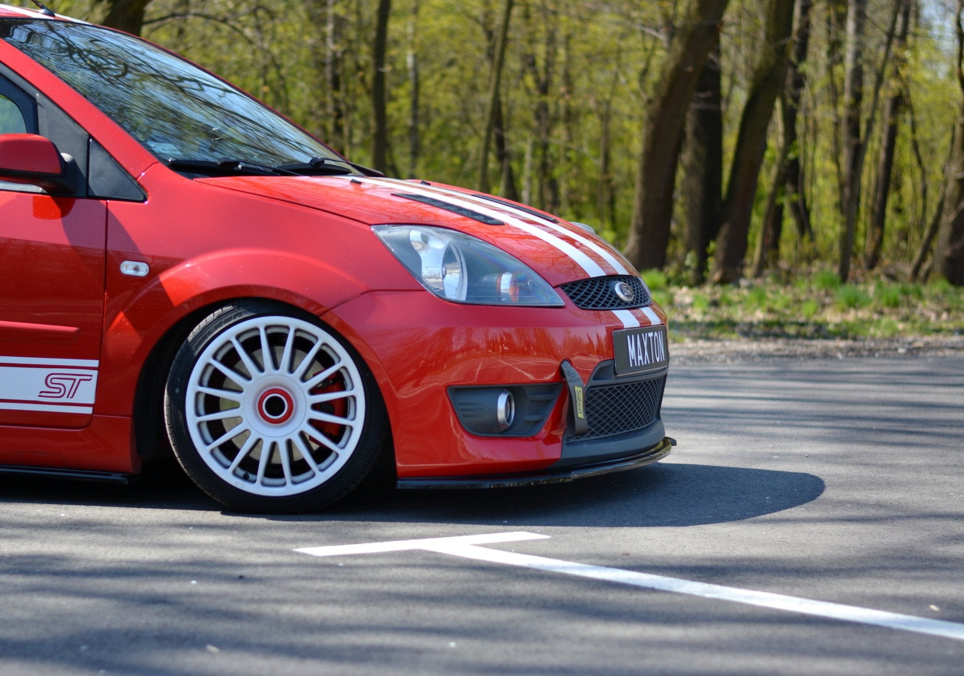Maxton Design Splitter Anteriore V.2 - Ford Fiesta ST Mk6 - img 2