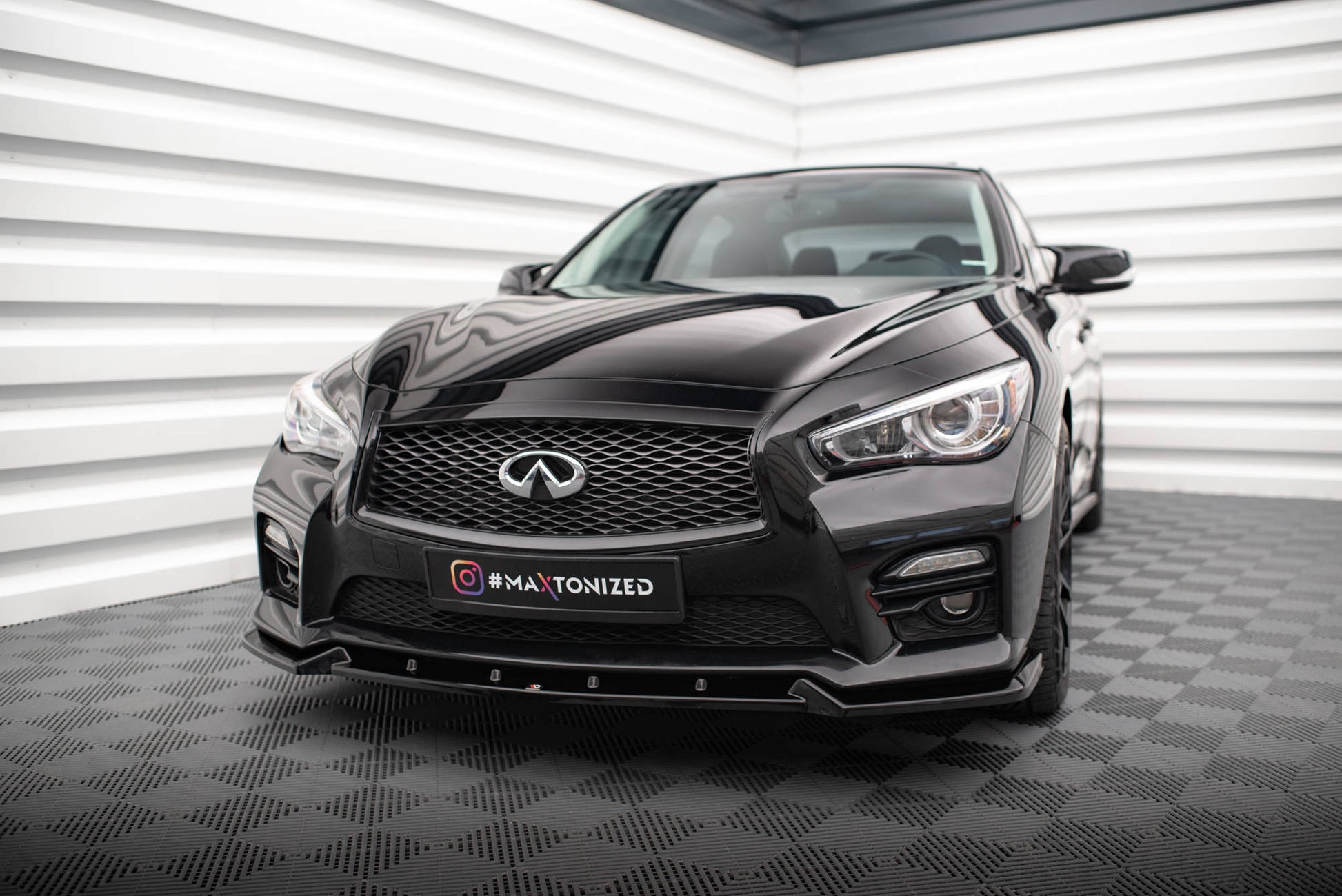 Maxton Design Splitter Anteriore V.2 - Infiniti Q50 Mk1