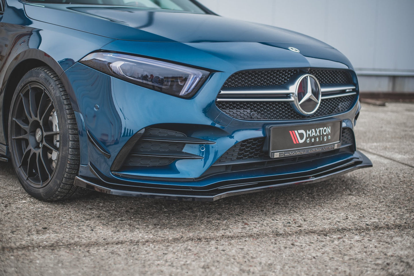 Maxton Design Splitter Anteriore V.2 - Mercedes A Klasa W177 - img 3