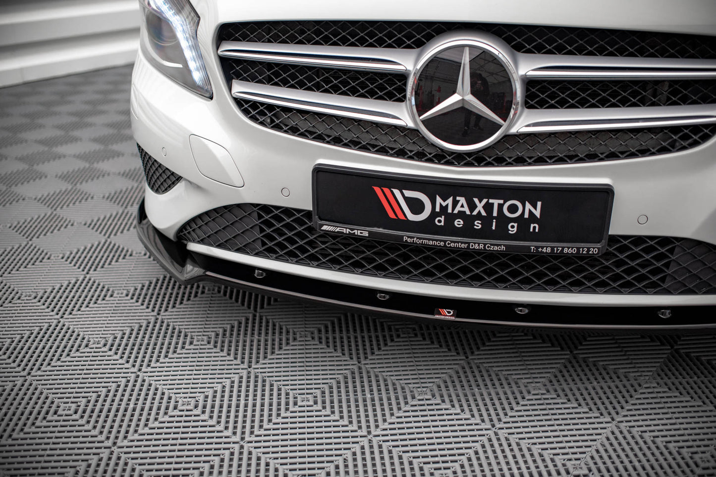 Maxton Design Splitter Anteriore V.2 - Mercedes A Klasa Standard - img 3