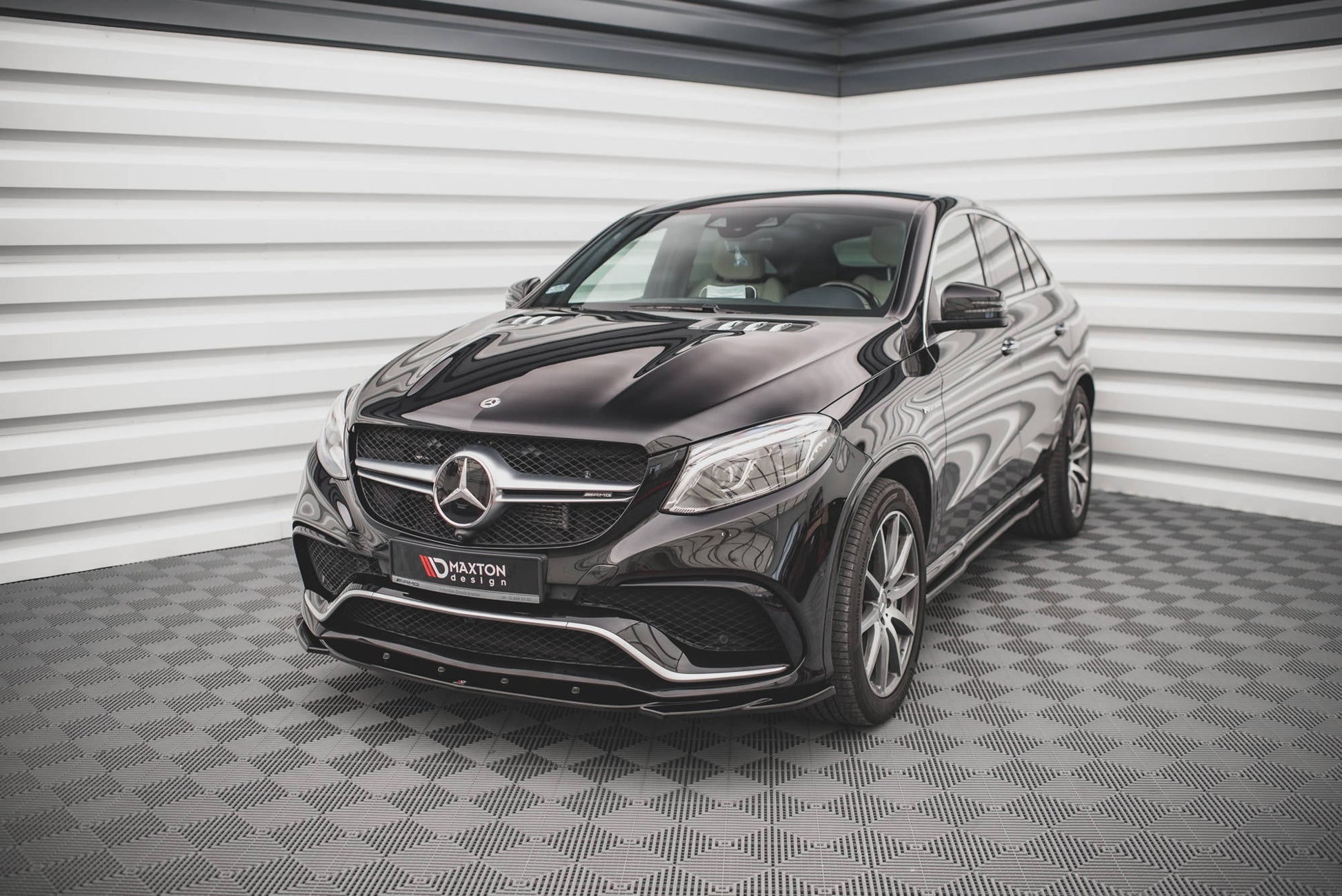 Maxton Design Splitter Anteriore V.2 - Mercedes GLE C292