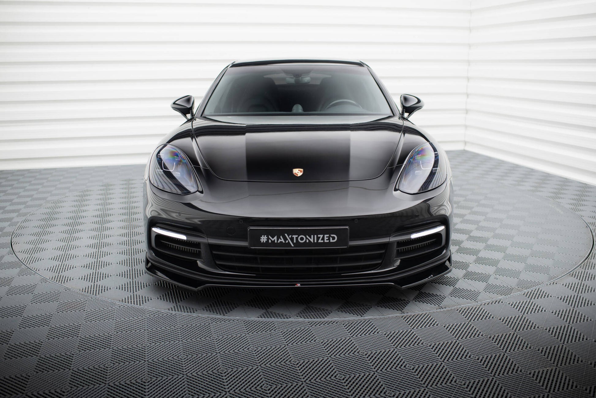 Maxton Design Splitter Anteriore V.2 - Porsche Panamera 971 - img 2