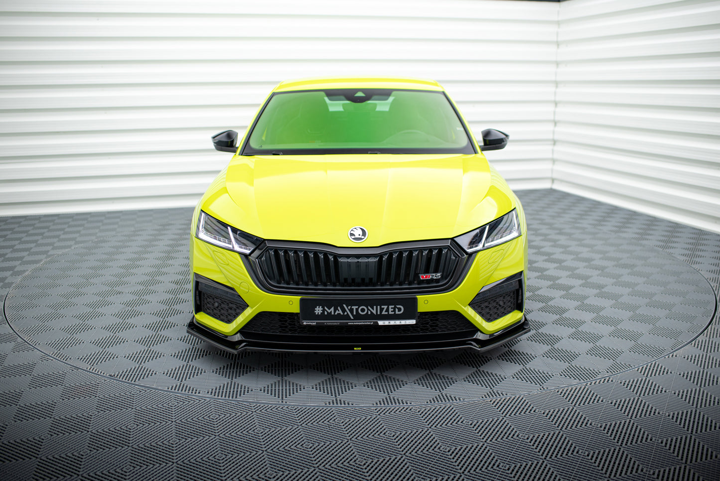 Maxton Design Splitter Anteriore V.2 - Skoda Octavia RS Mk4 - img 2