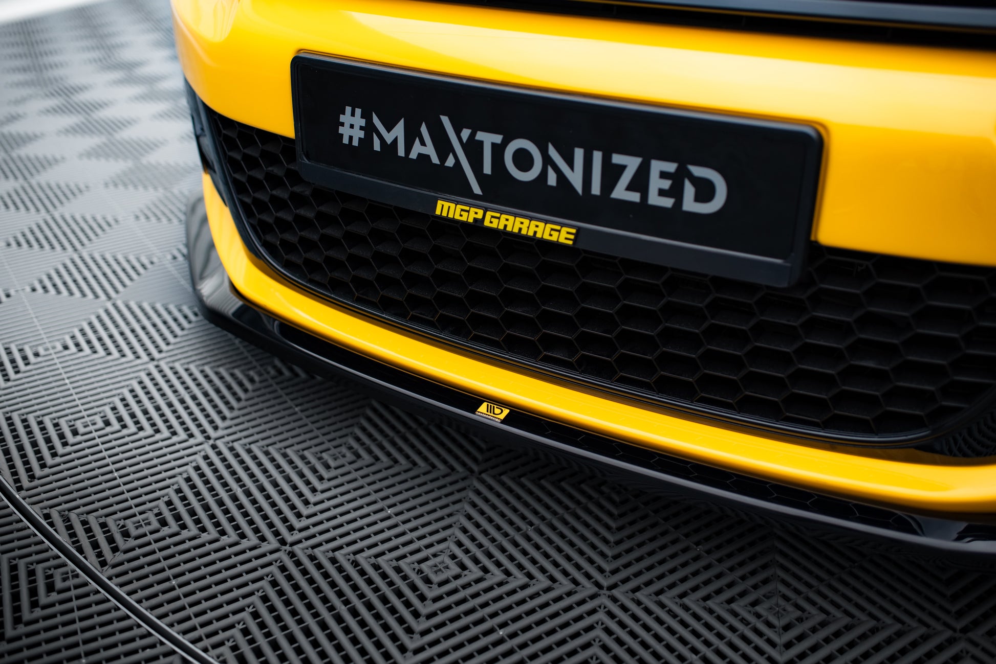 Maxton Design Splitter Anteriore V.2 - Volkswagen Scirocco Mk3 - img 3