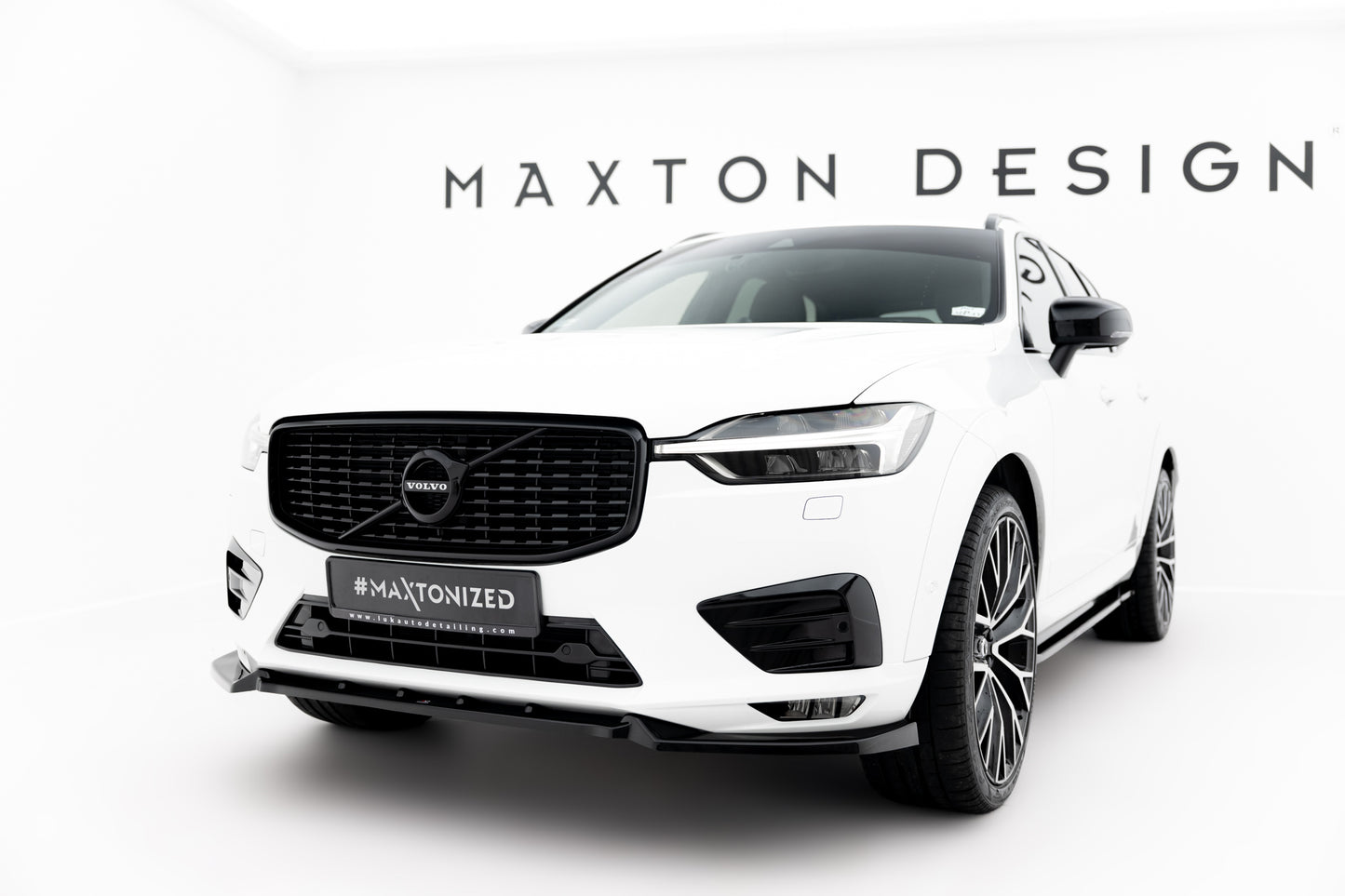 Maxton Design Splitter Anteriore V.2 - Volvo XC60 Mk 2
