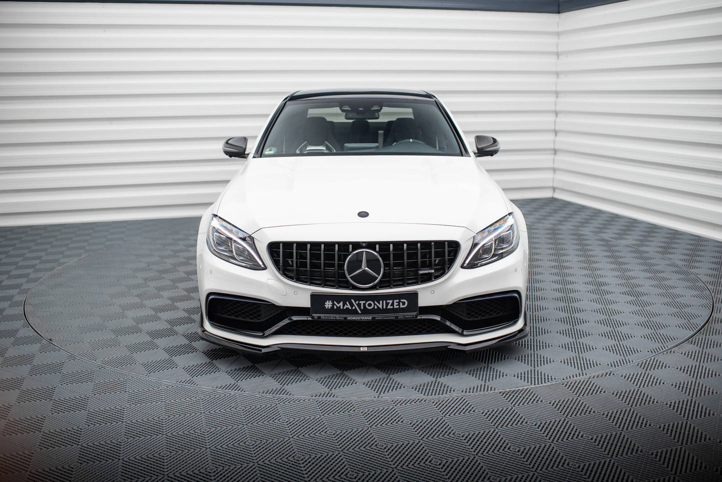Maxton Design Splitter Anteriore V.3 - Mercedes C Klasa C63 AMG - img 2