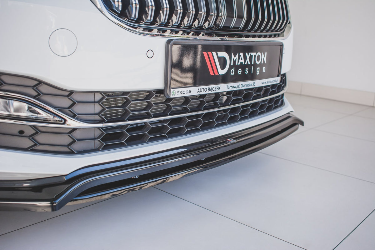 Maxton Design Splitter Anteriore V.3 - Skoda Superb Mk3 FL - img 2