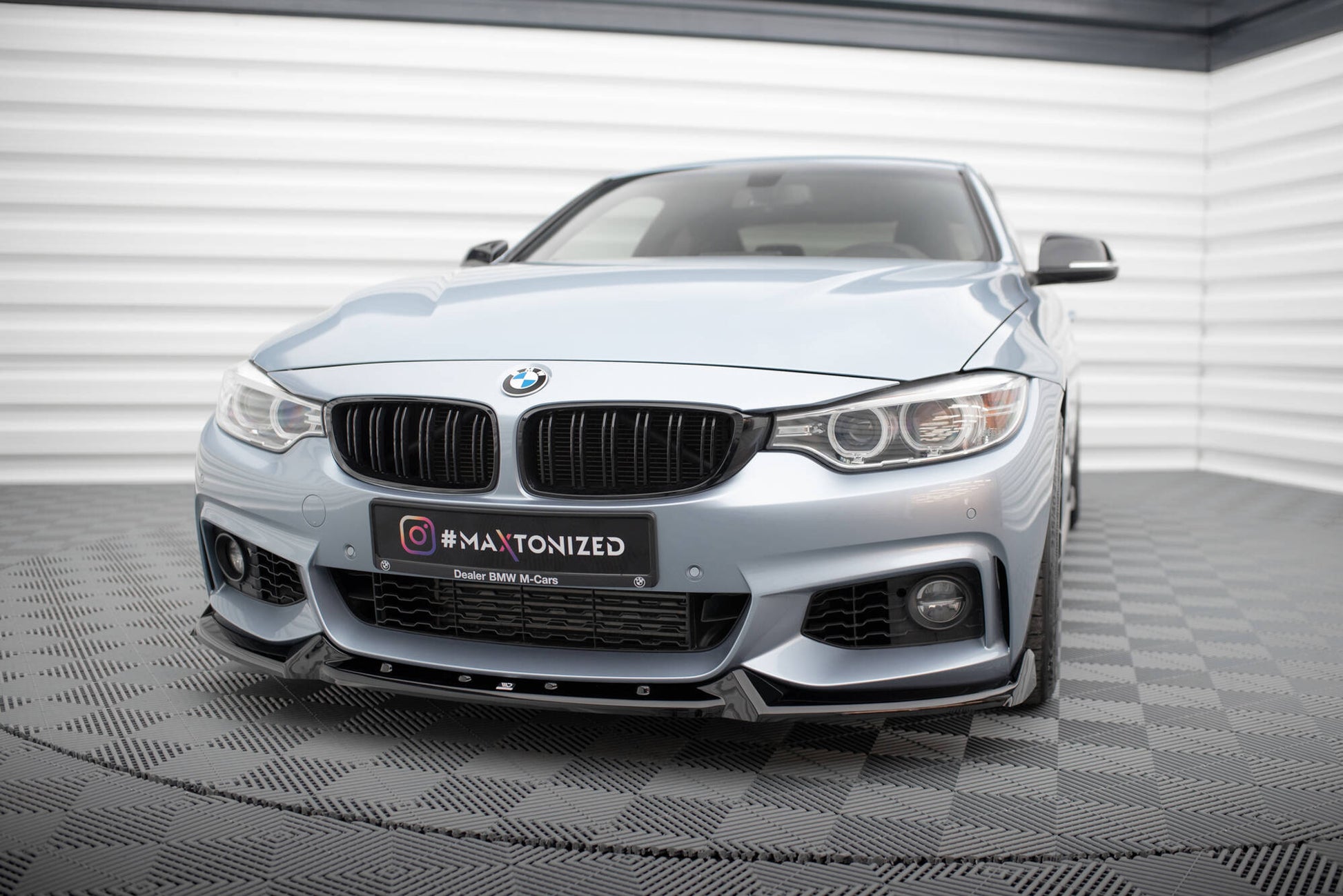 Maxton Design Splitter Anteriore V.4 - BMW Serie 4 F32