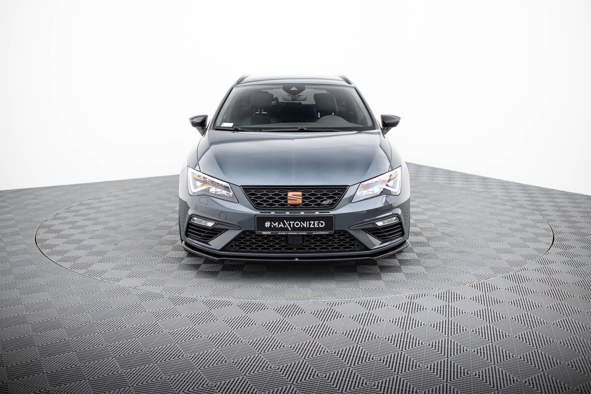Maxton Design Splitter Anteriore V.4 - Seat Leon Cupra Mk3 Facelift - img 2