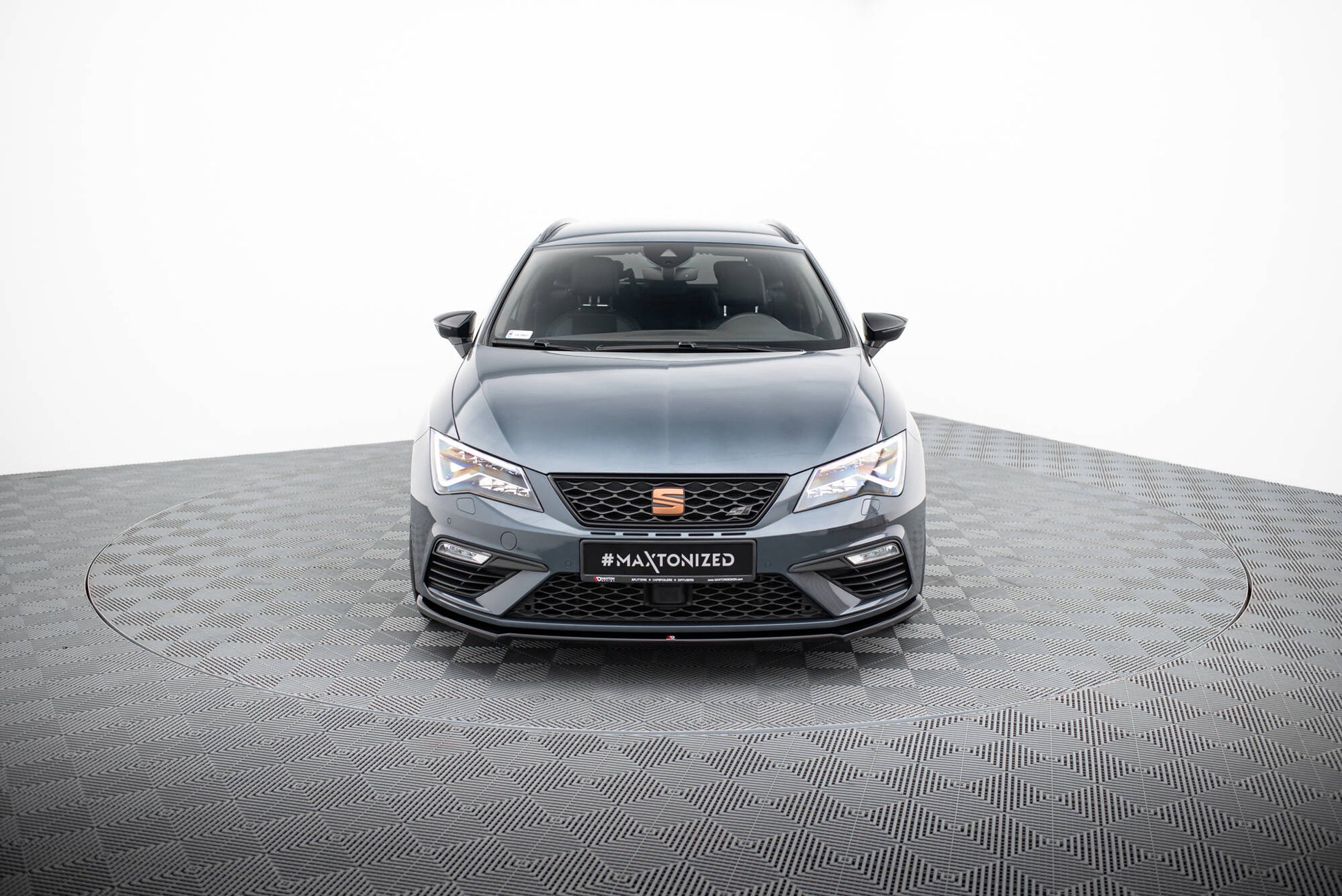 Maxton Design Splitter Anteriore V.4 - Seat Leon Cupra Mk3 Facelift - img 3