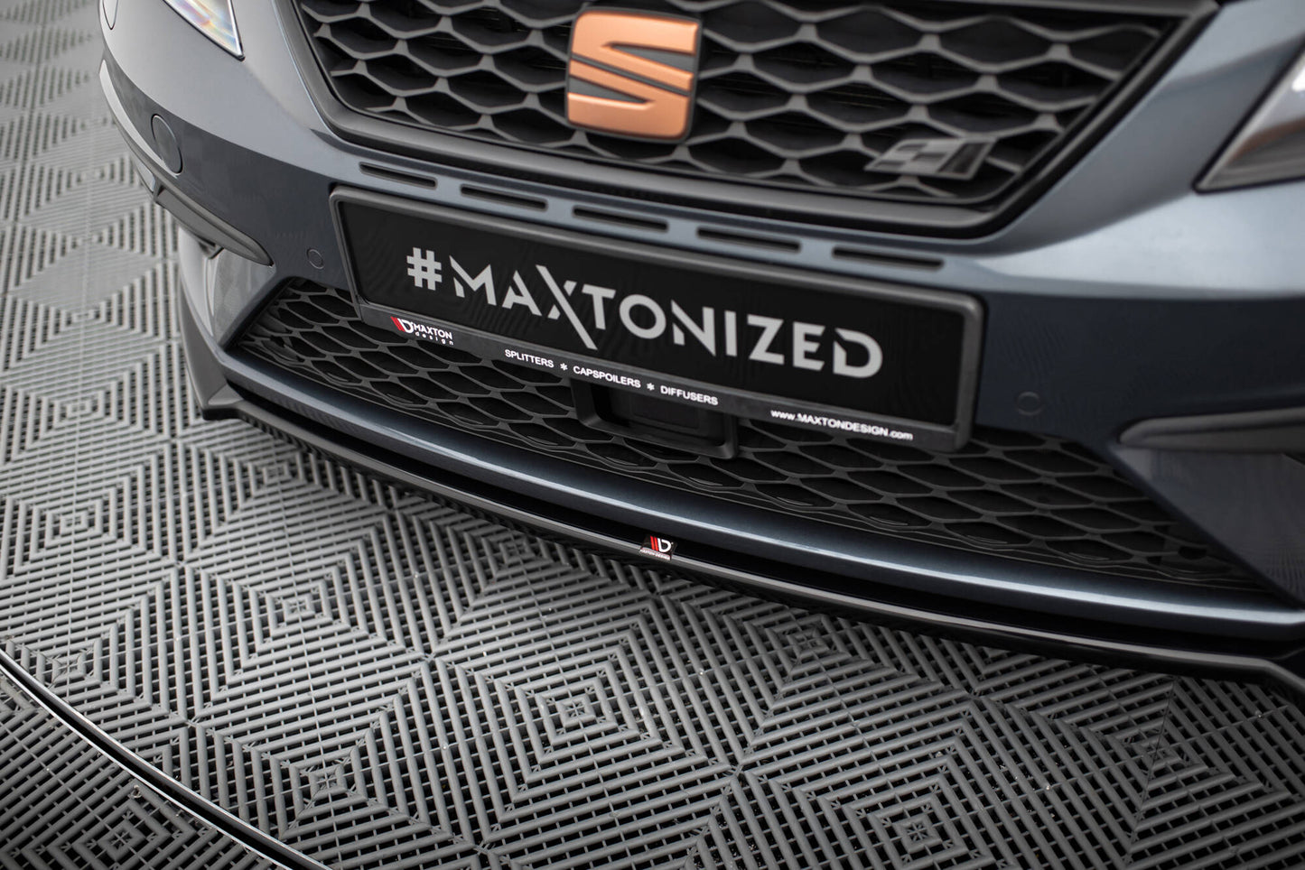 Maxton Design Splitter Anteriore V.4 - Seat Leon Cupra Mk3 Facelift - img 4