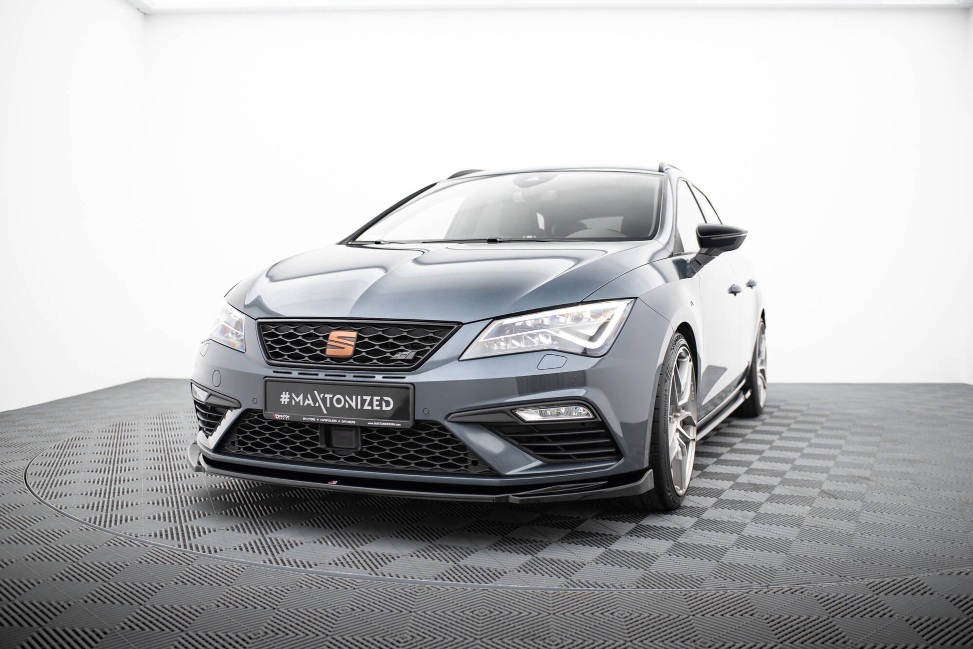 Maxton Design Splitter Anteriore V.5 - Seat Leon Cupra Mk3 Facelift