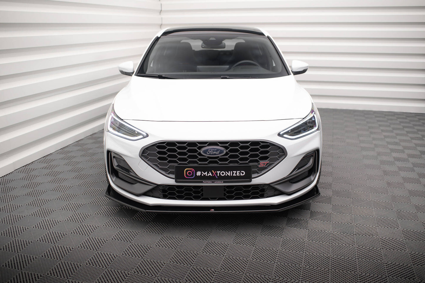 Maxton Design Splitter Anteriore V.6 - Ford Focus ST-Line - img 2