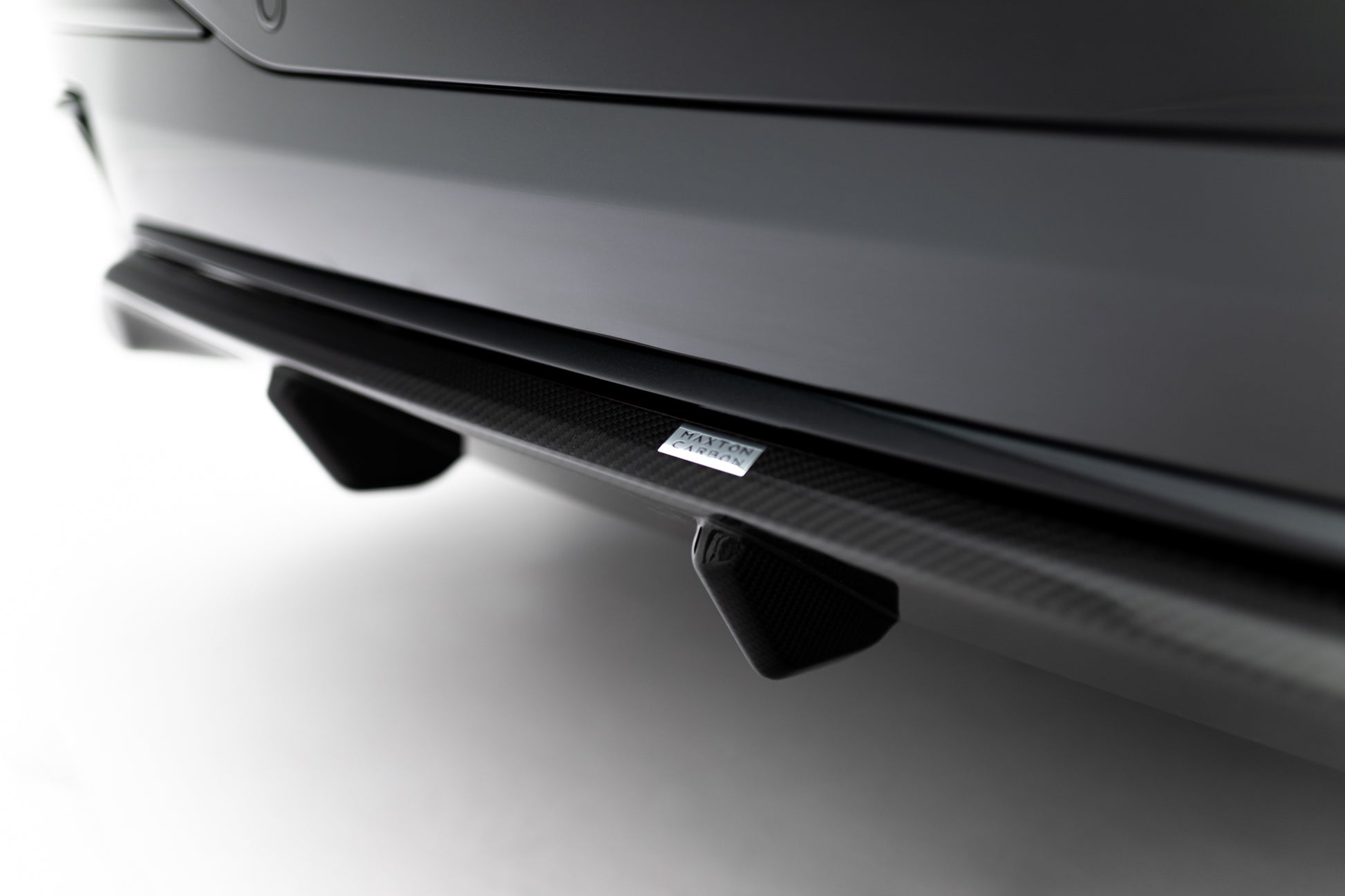 Maxton Design Carbonio Prepreg - BMW Serie 7 M-Pack - img 5
