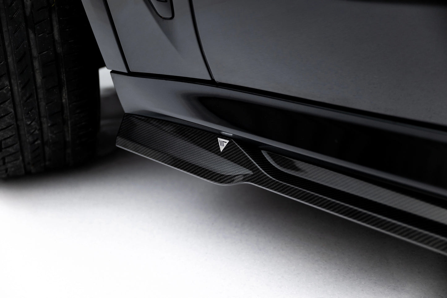 Maxton Design Carbonio Prepreg - BMW Serie 5 G05 - img 4