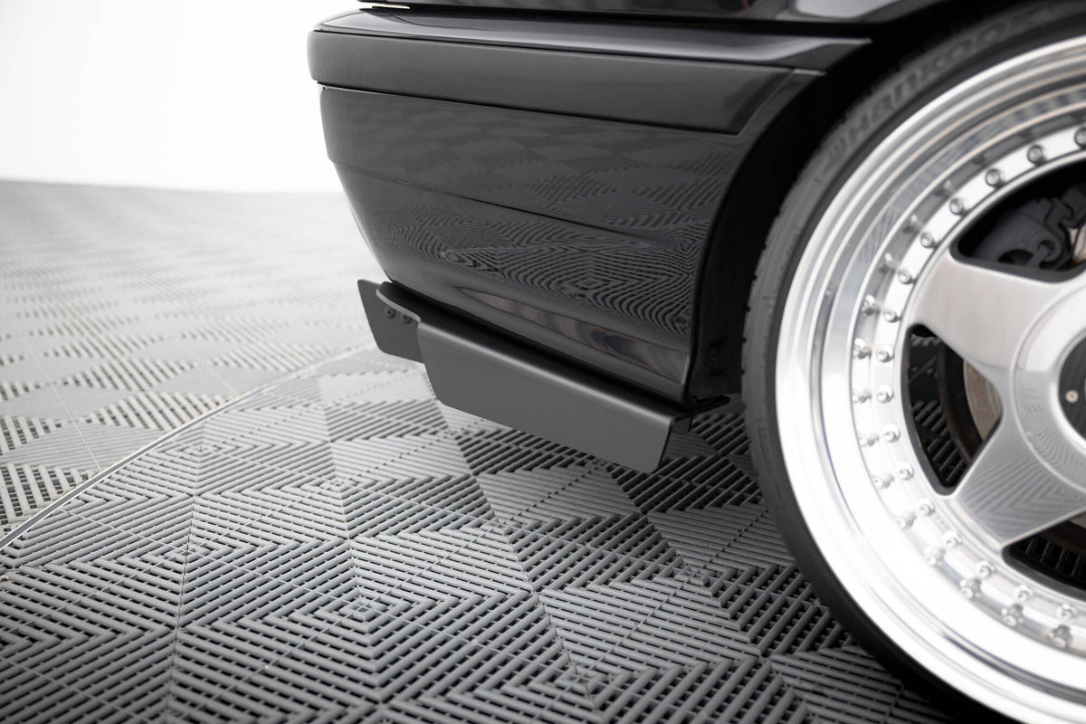 Maxton Design Diffusore Post. - BMW Serie 3 E36 - img 10
