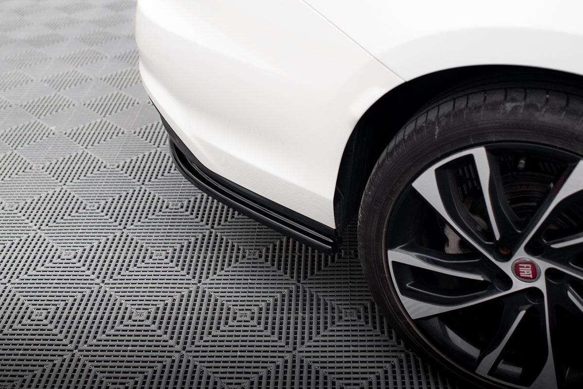 Maxton Design Splitter Laterali Post. - Fiat Tipo - img 3