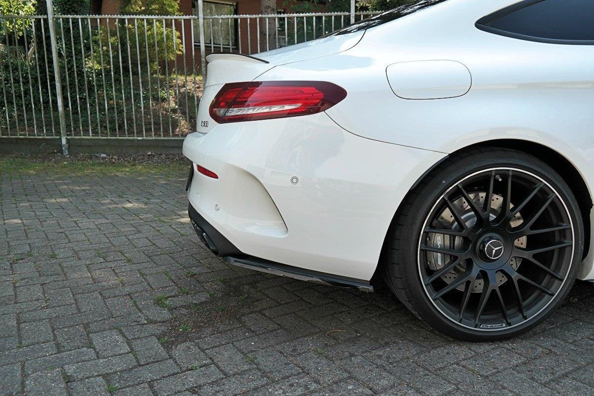 Maxton Design Splitter Laterali Post. - Mercedes C Klasa C63 AMG - img 2
