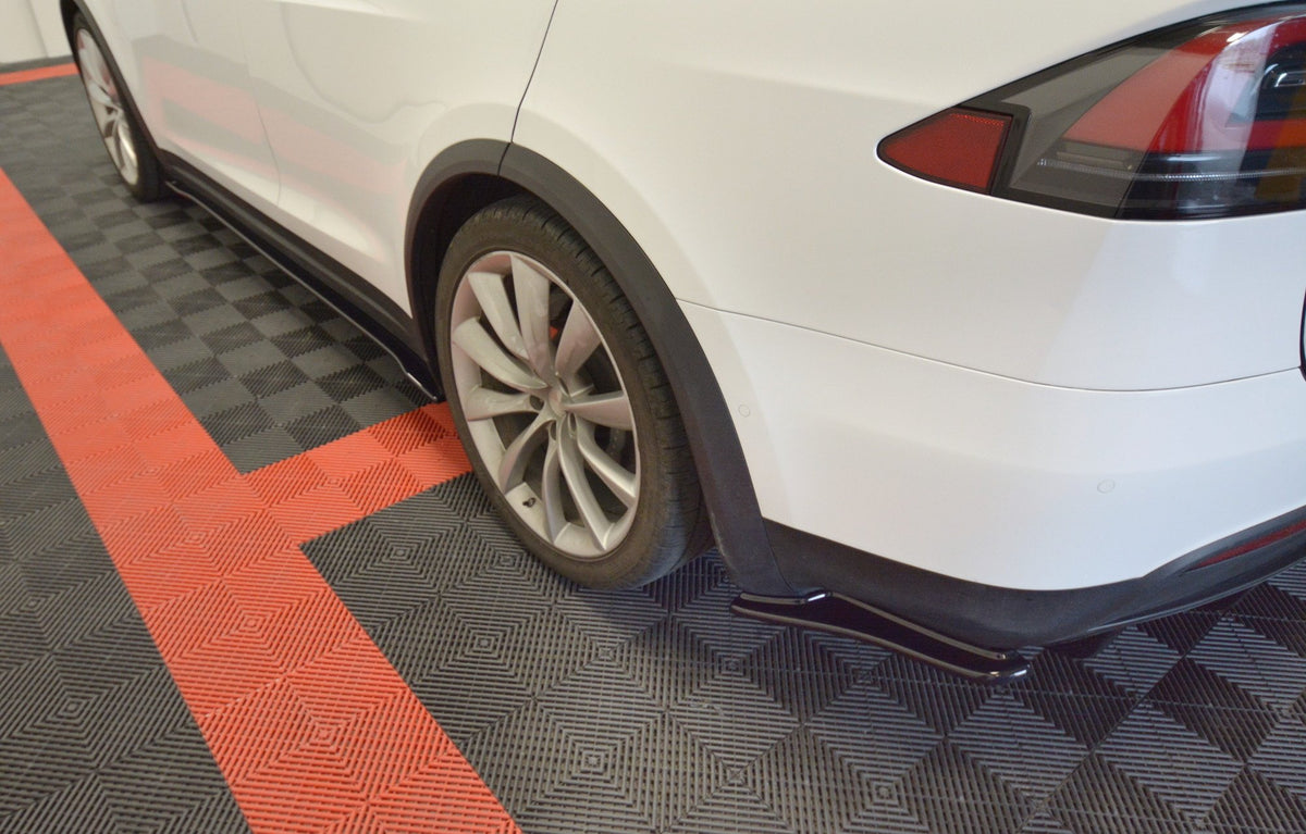 Maxton Design Splitter Laterali Post. V.1 - Tesla Model X