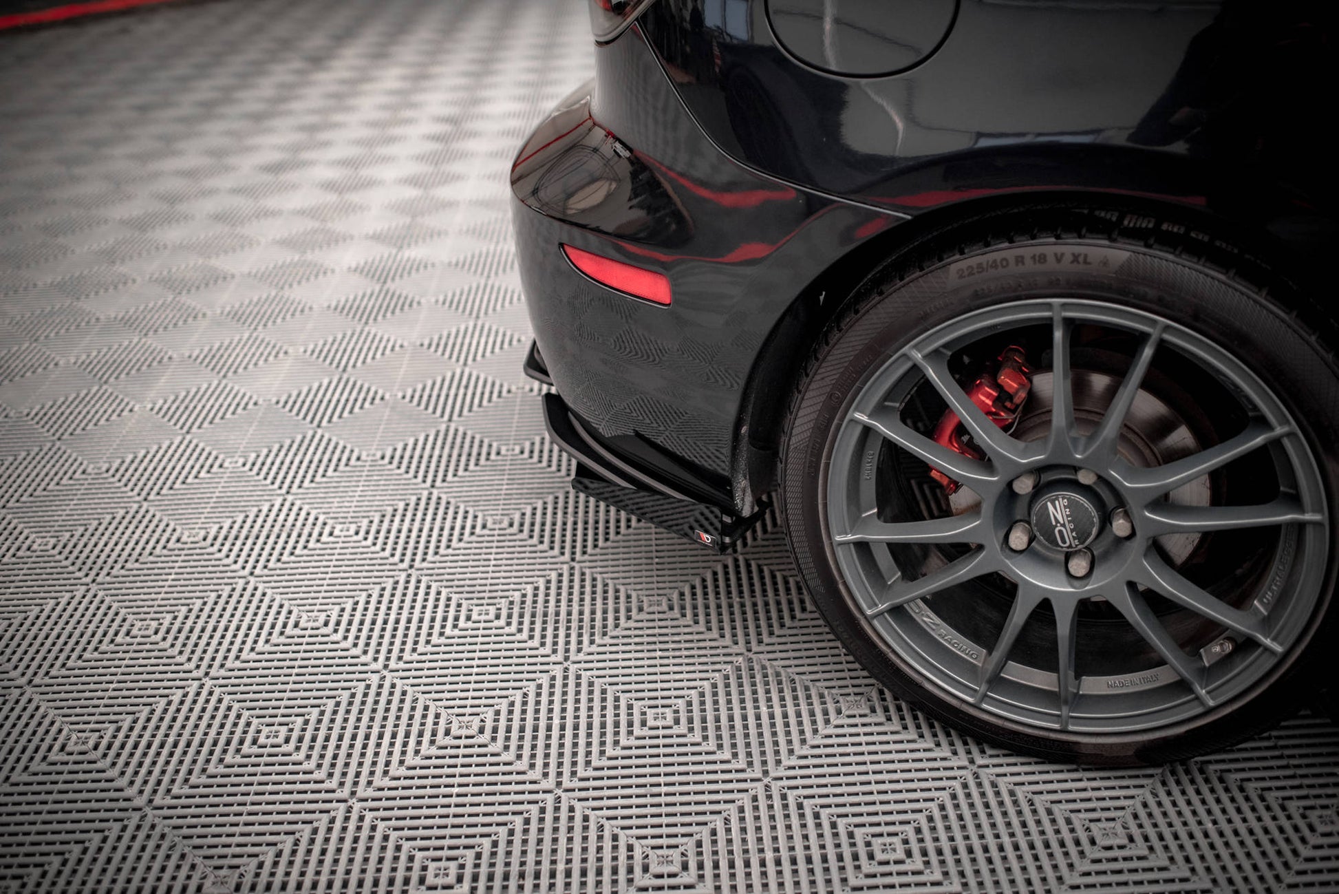 Maxton Design Flap Laterali Post. - Mazda 3 Mk1 MPS