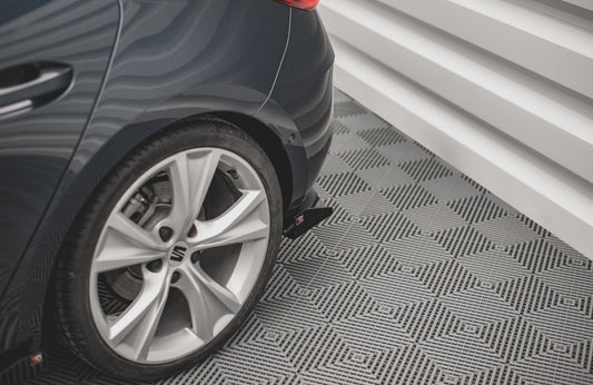 Maxton Design Flap Laterali Post. - Seat Leon FR Mk4