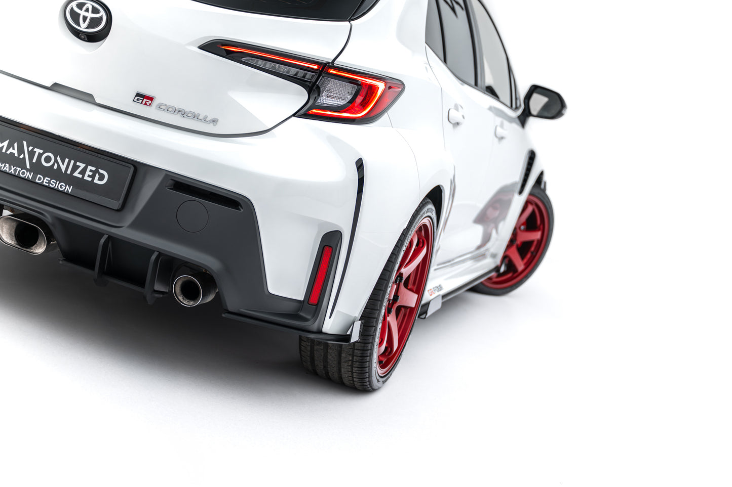 Maxton Design Flap Laterali Post. - Toyota GR Corolla Mk12 - img 3