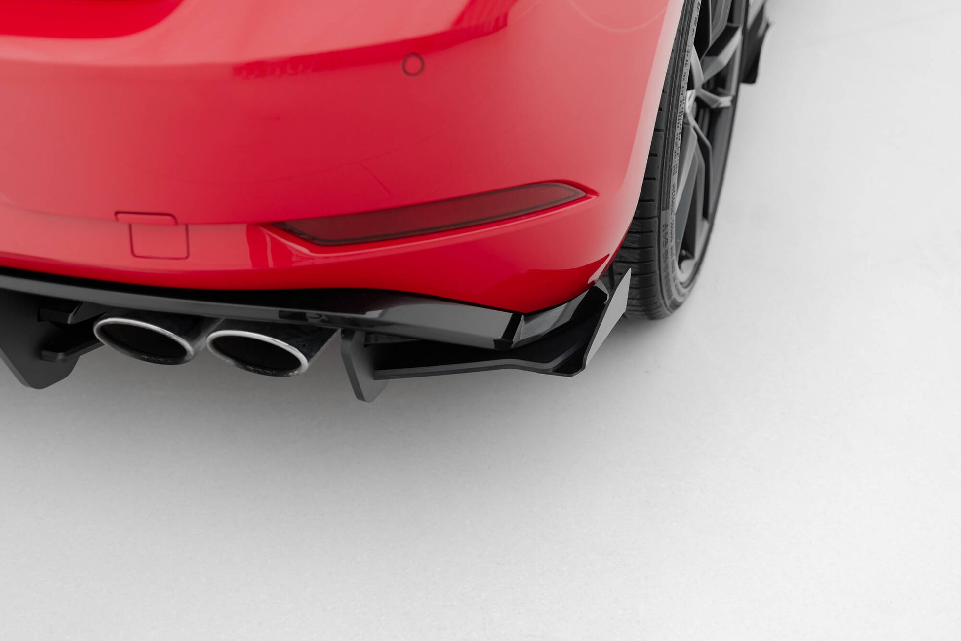 Maxton Design Flap Laterali Post. - Volkswagen Golf R Mk7 Facelift - img 3
