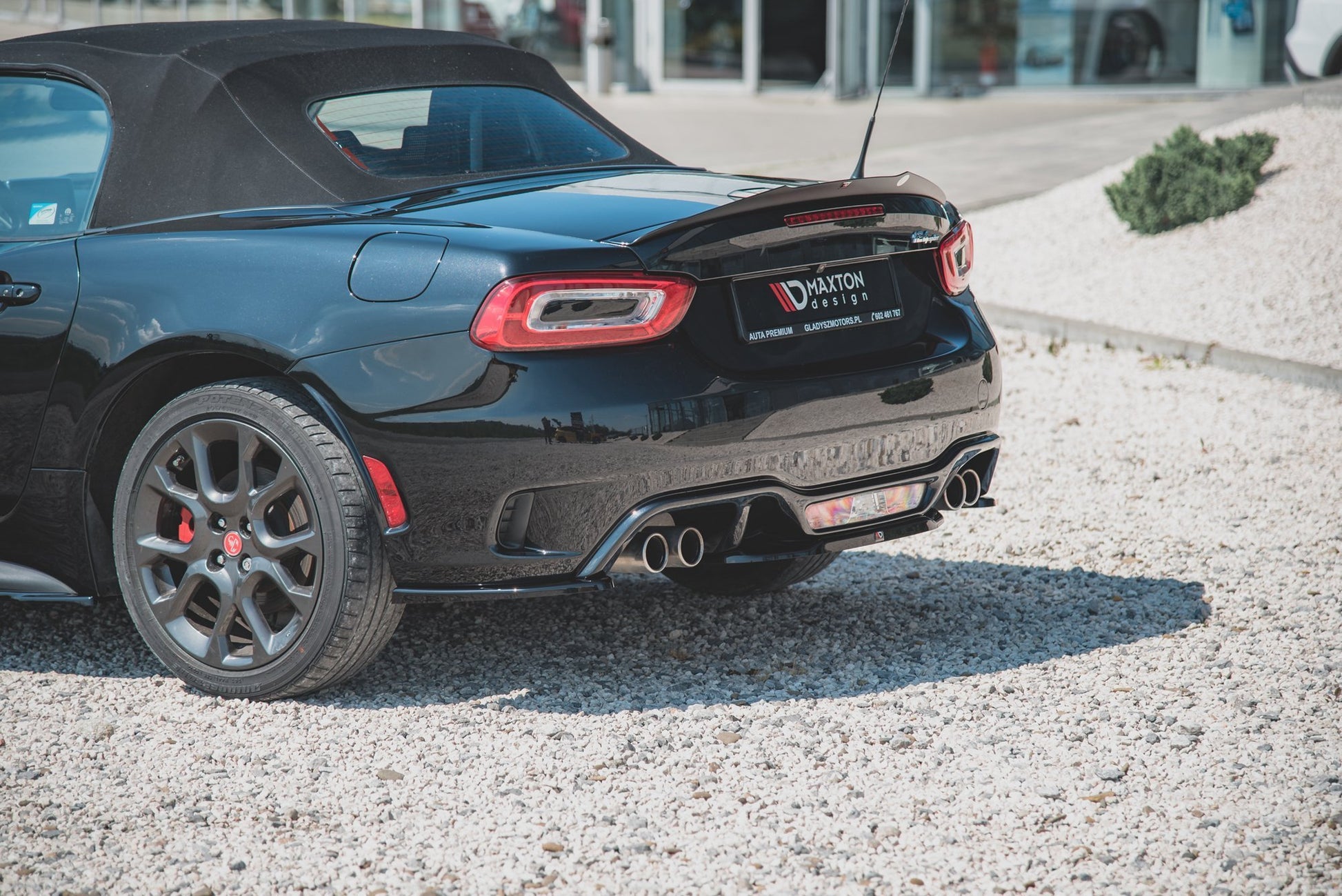 Maxton Design Splitter Laterali Post. - Fiat 124 Spider Abarth