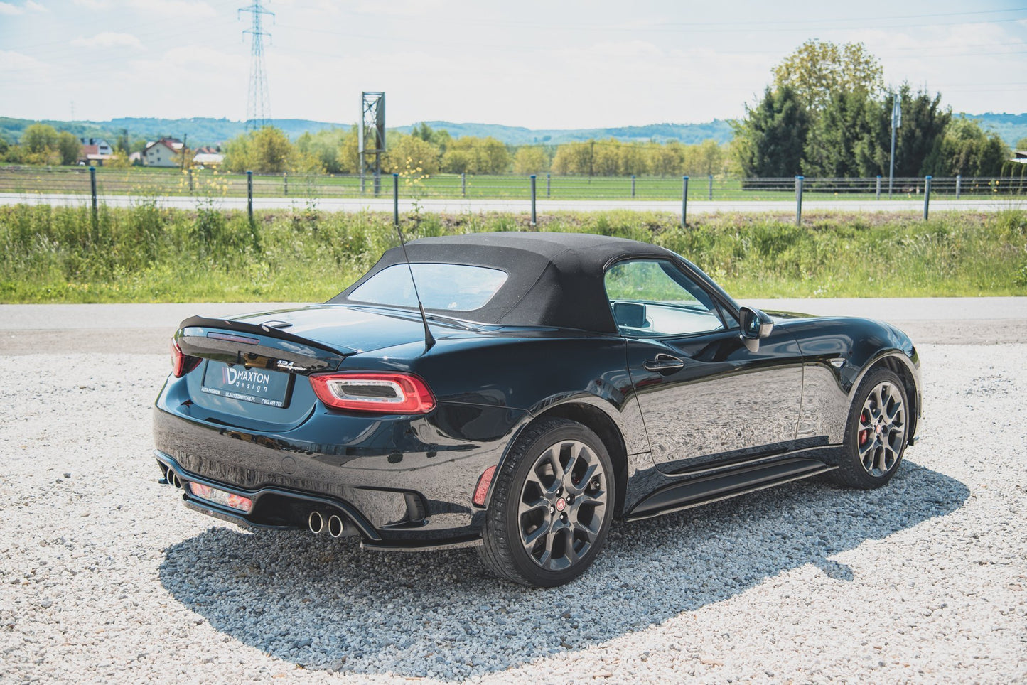 Maxton Design Splitter Laterali Post. - Fiat 124 Spider Abarth - img 4
