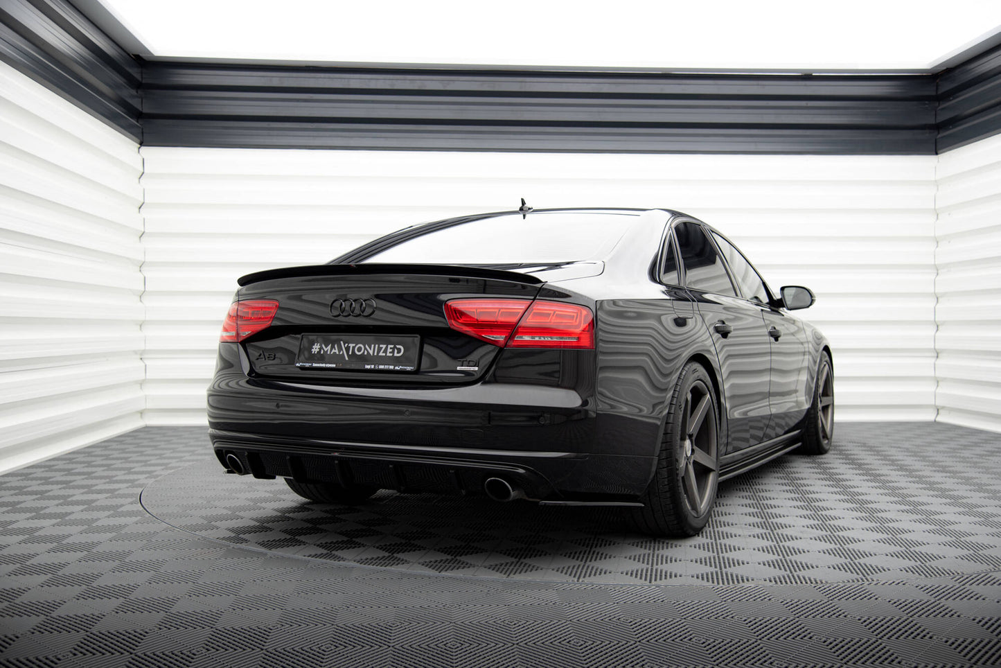 Maxton Design Splitter Laterali Post. - Audi A8 D4 - img 2