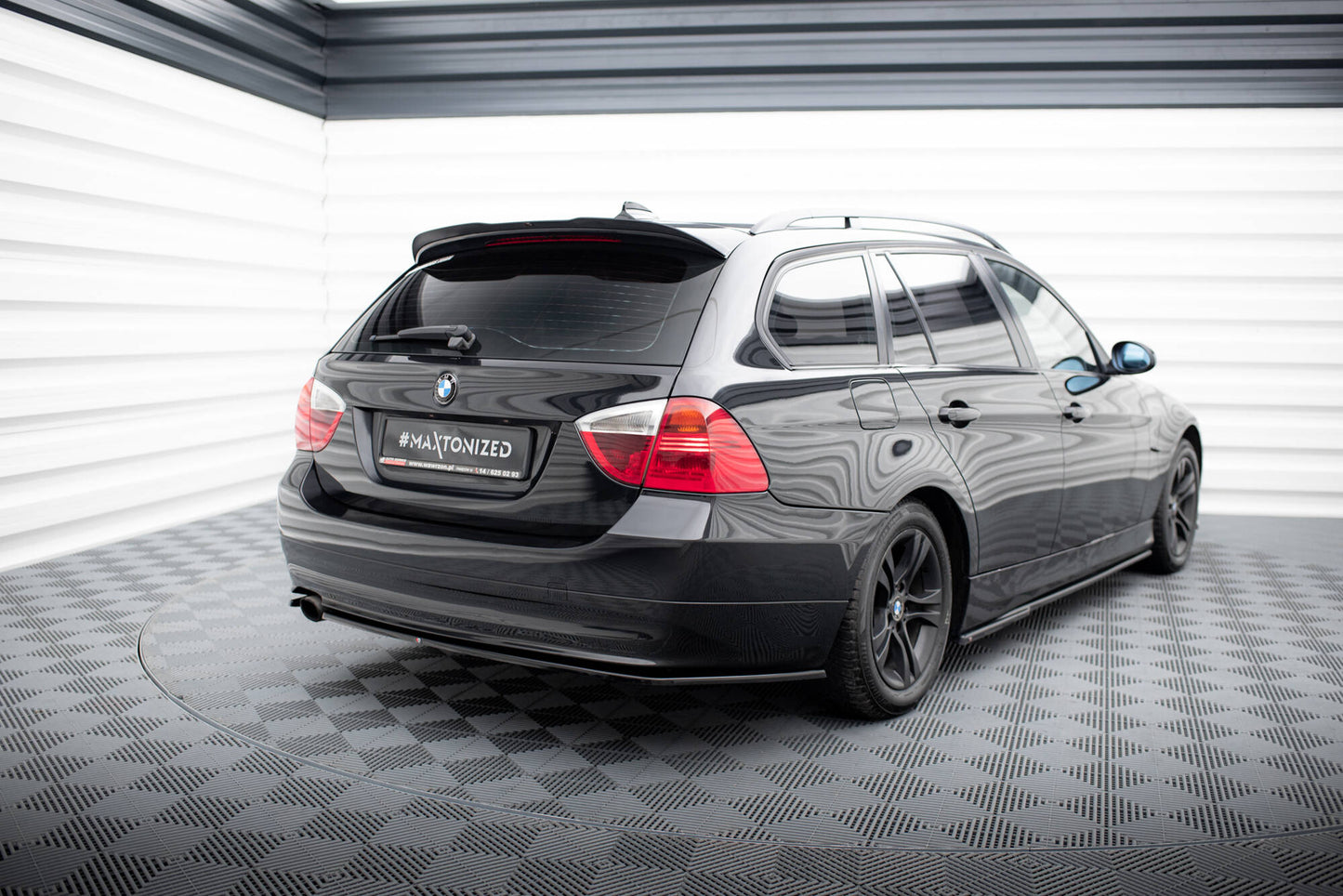 Maxton Design Splitter Laterali Post. - BMW Serie 3 91 - img 3