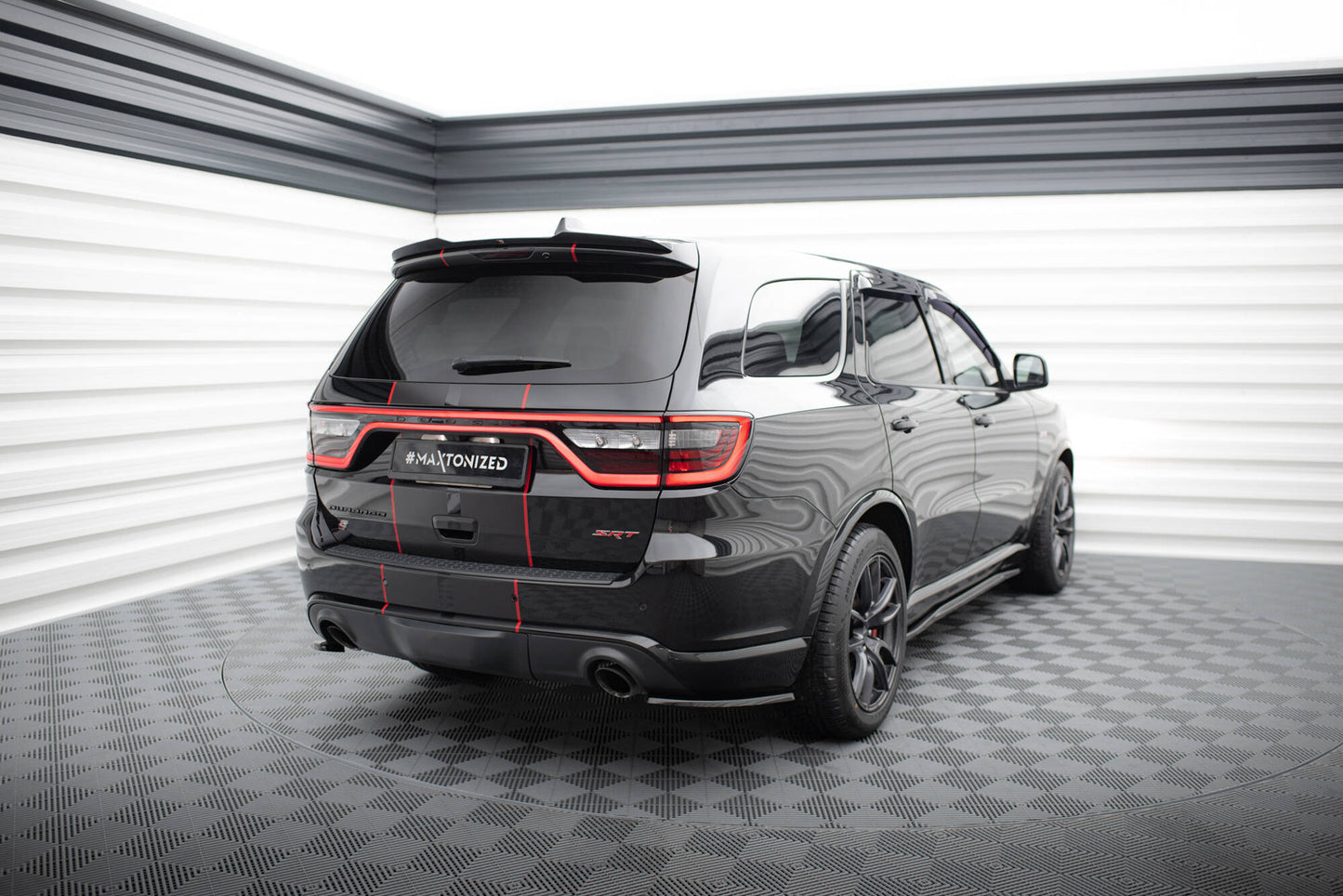 Maxton Design Splitter Laterali Post. - Dodge Durango RT - img 2